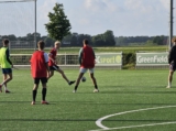 Training van S.K.N.W.K. JO19-1 van donderdag 22 mei 2025 (58/68)